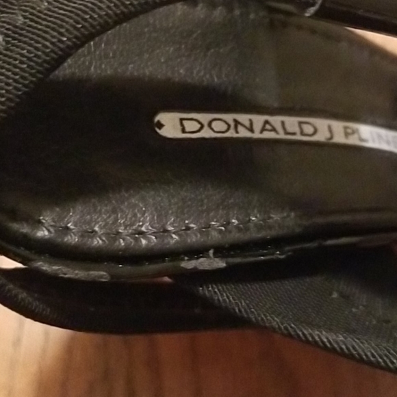 Sandals - Picture 3 of 6